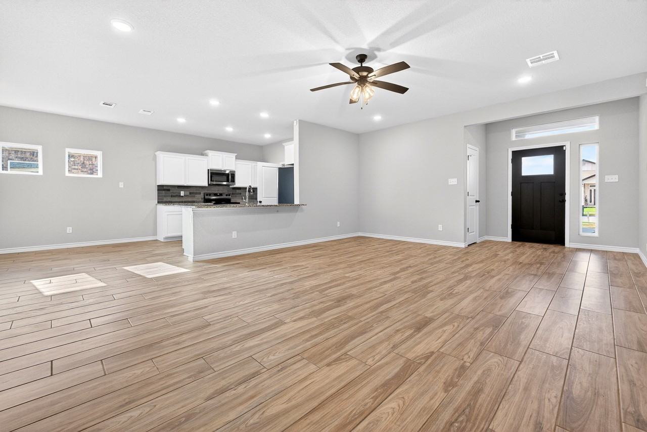 3200 Gryffindor Ln #1 - Photo 2 of 11