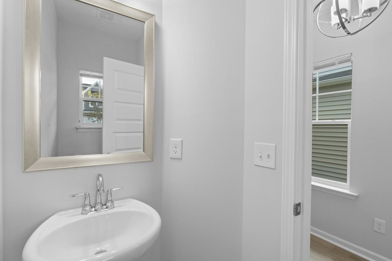 837 Peony Ln #1 - Photo 5 of 47