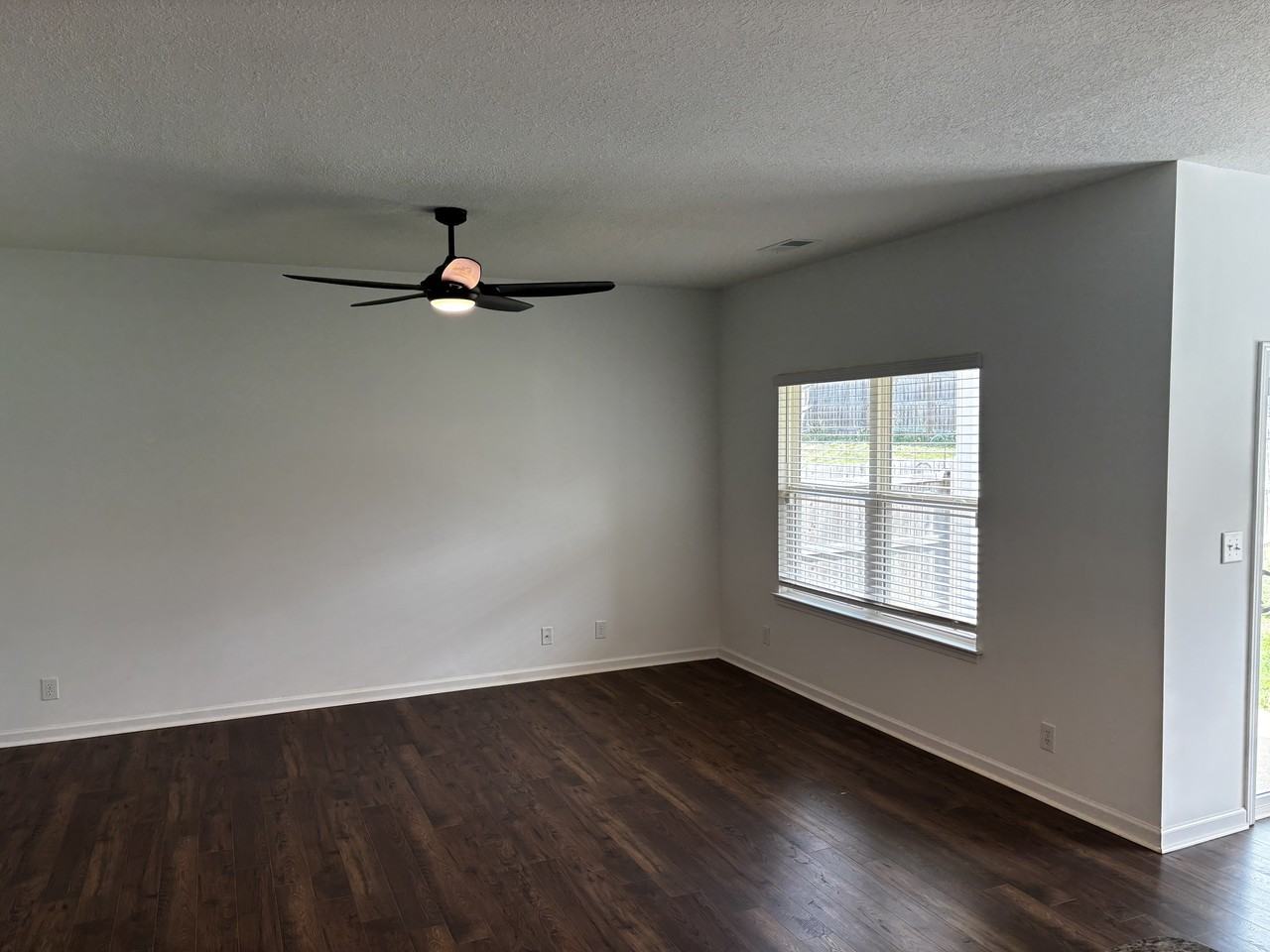 2732 Minuteman Ln #1 - Photo 5 of 33