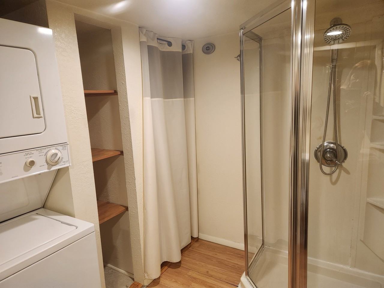 1425 Pinyon Ave #B - Photo 6 of 10