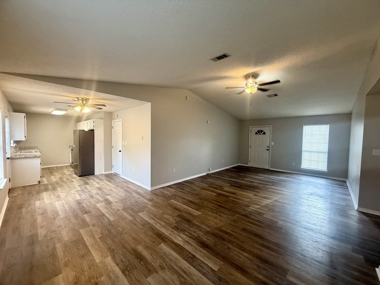 13907 Rockinghorse Ln #1 - Photo 5 of 18