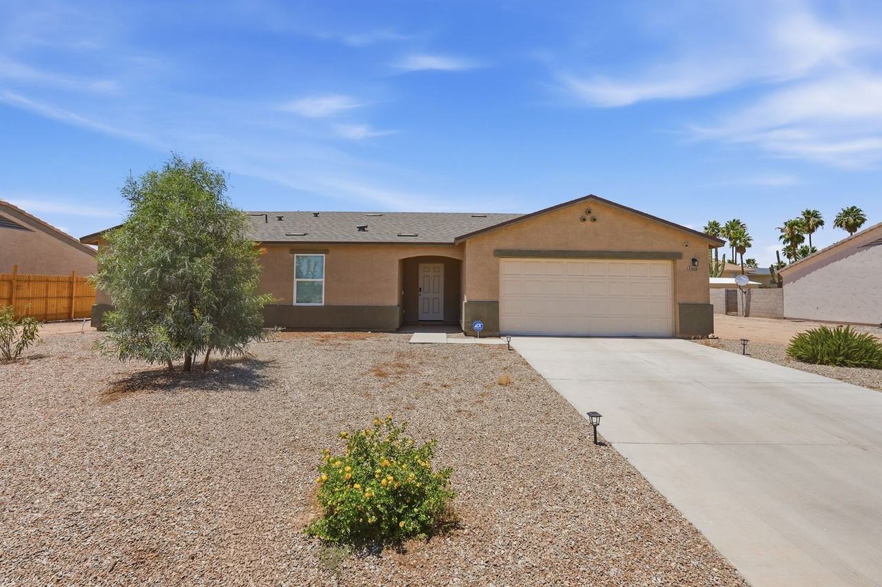 15610 S Moon Valley Rd - Photo 3 of 36