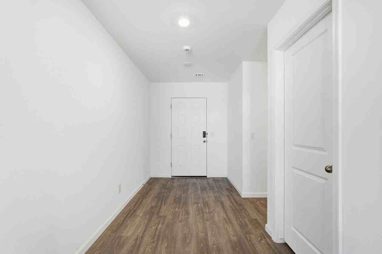 15610 S Moon Valley Rd - Photo 6 of 36