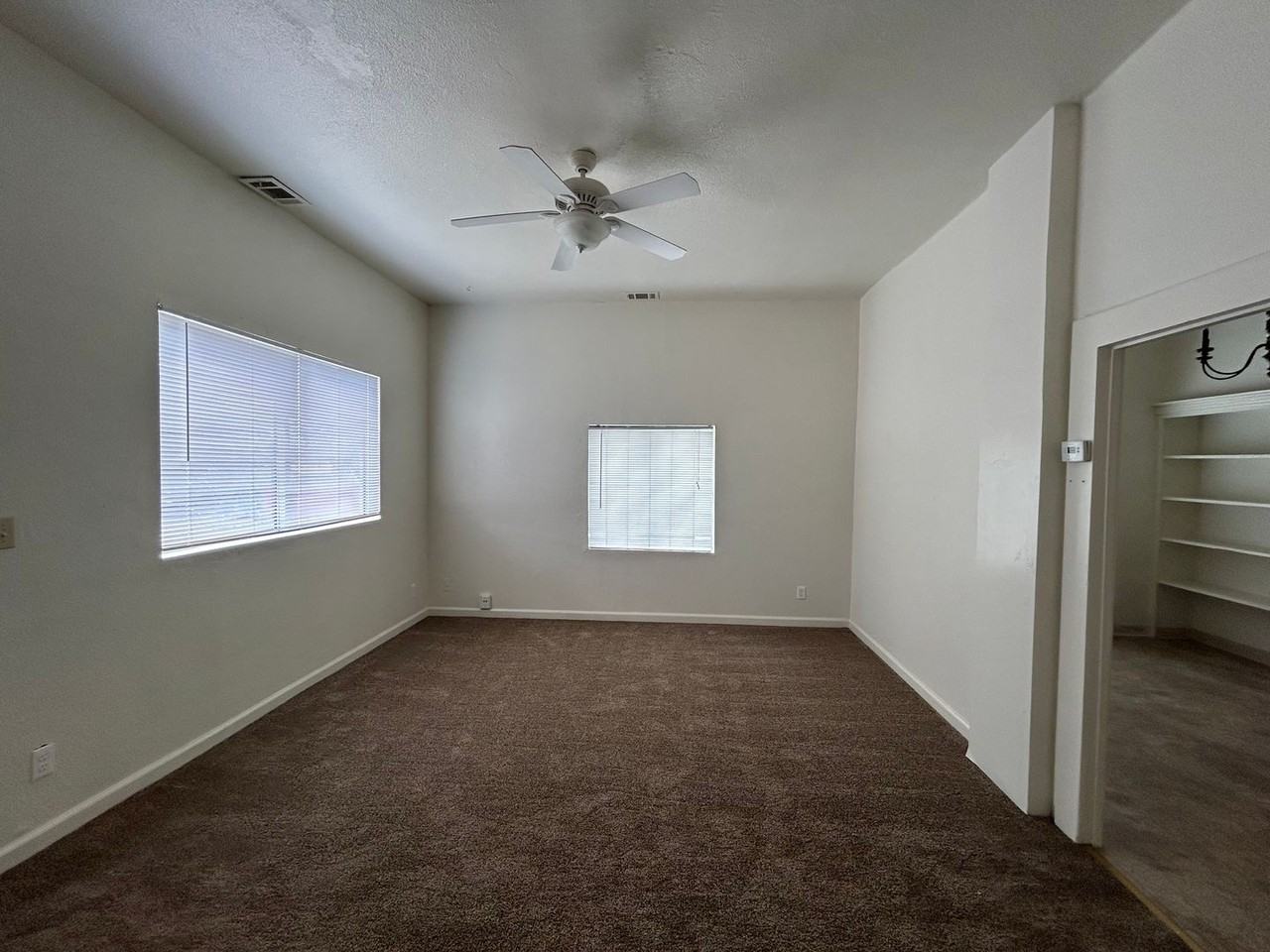 153 Locust Ave - Photo 3 of 20