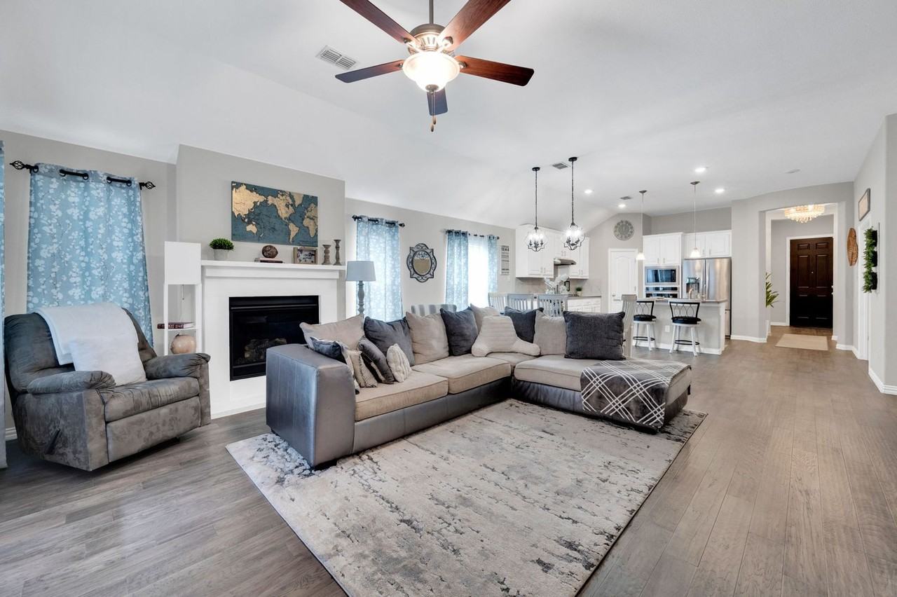 2617 Grouse Hollow Way - Photo 6 of 16