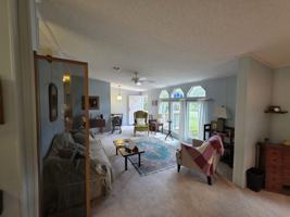 featured image of 858 858 E. Winnetka St. - Hidden Gem