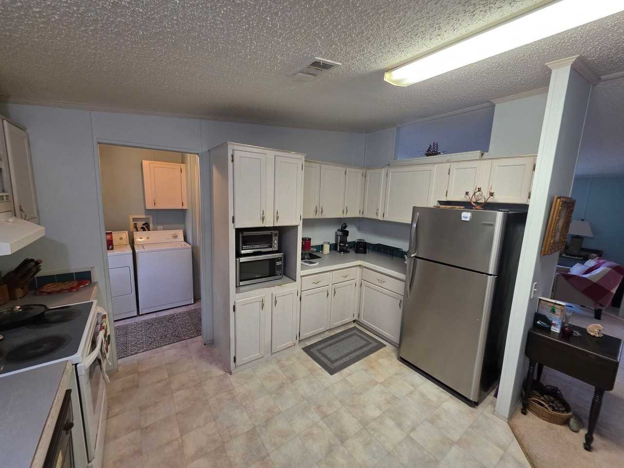 858 858 E. Winnetka St. - Hidden Gem - Photo 3 of 26