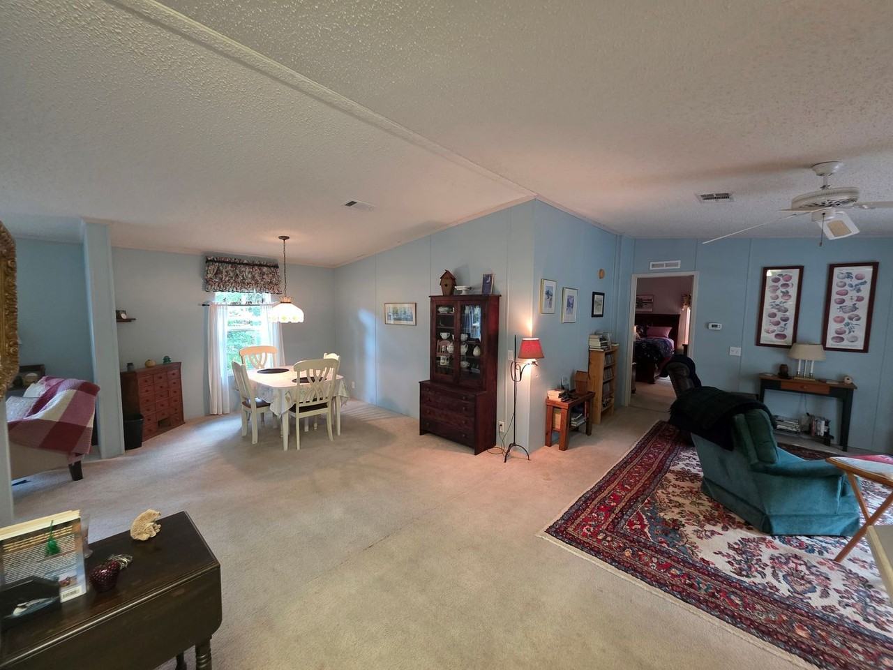 858 858 E. Winnetka St. - Hidden Gem - Photo 4 of 26