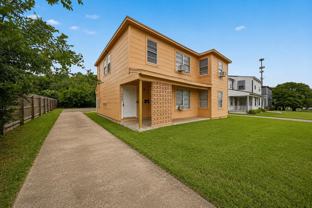 1028 5th Ave N - Photo 1 of 1