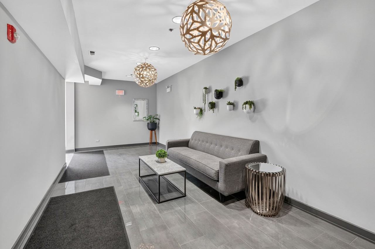 The MIRO Apartments - Photo 7 of 50