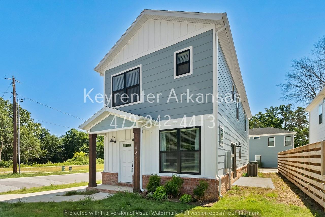 1434 N Oakland Ave - Photo 2 of 29