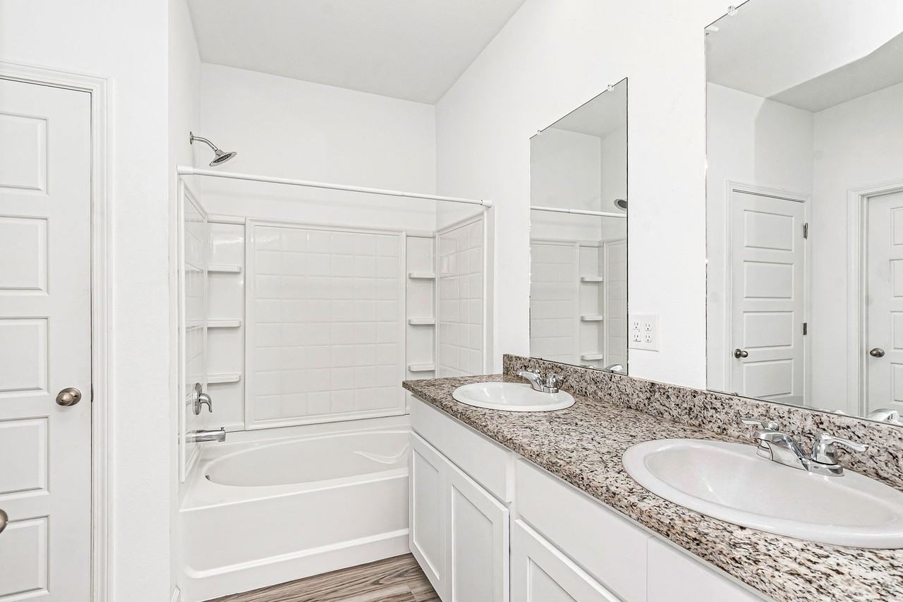 910 Drago Dr - Photo 3 of 14