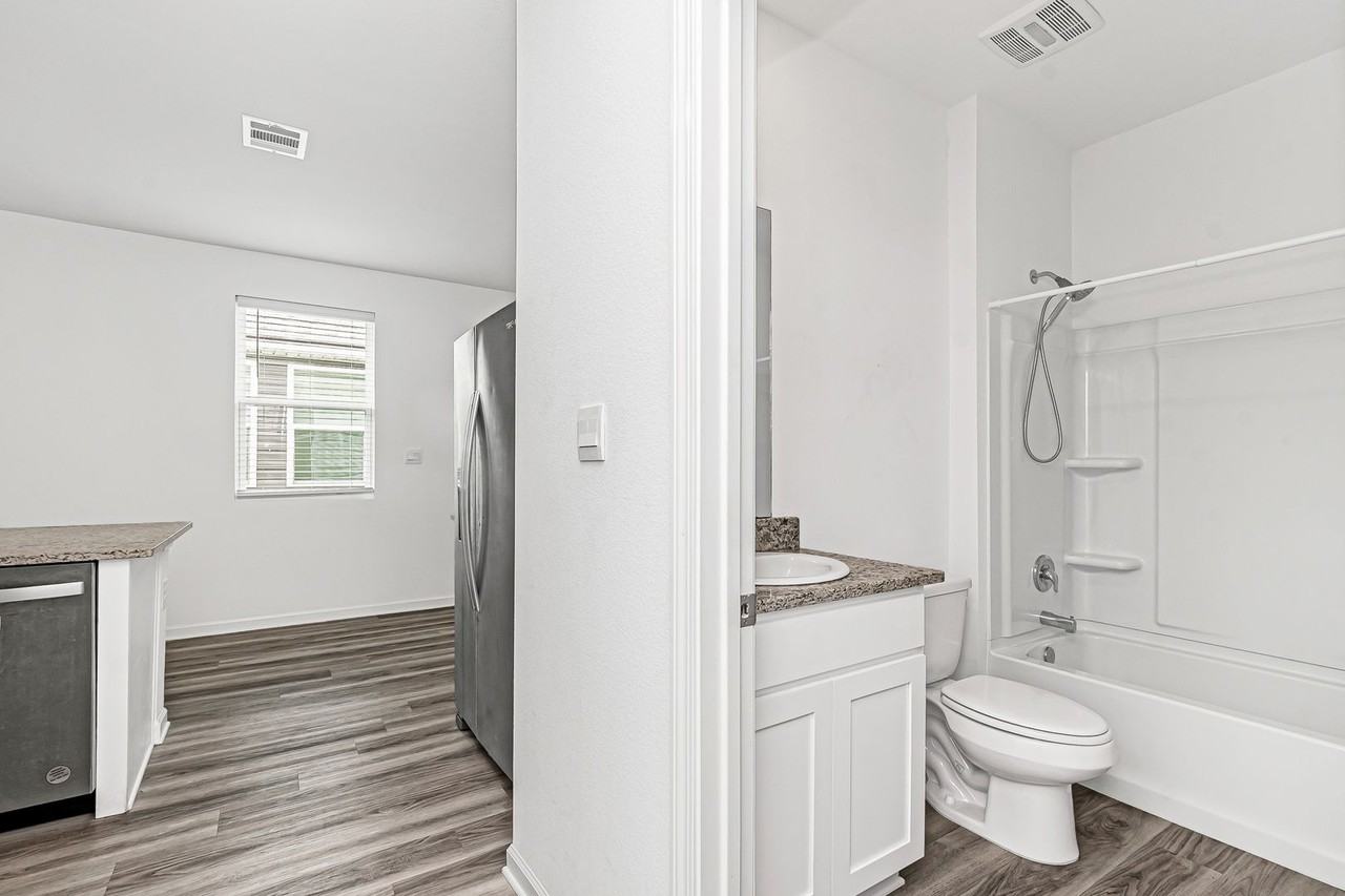 910 Drago Dr - Photo 4 of 14