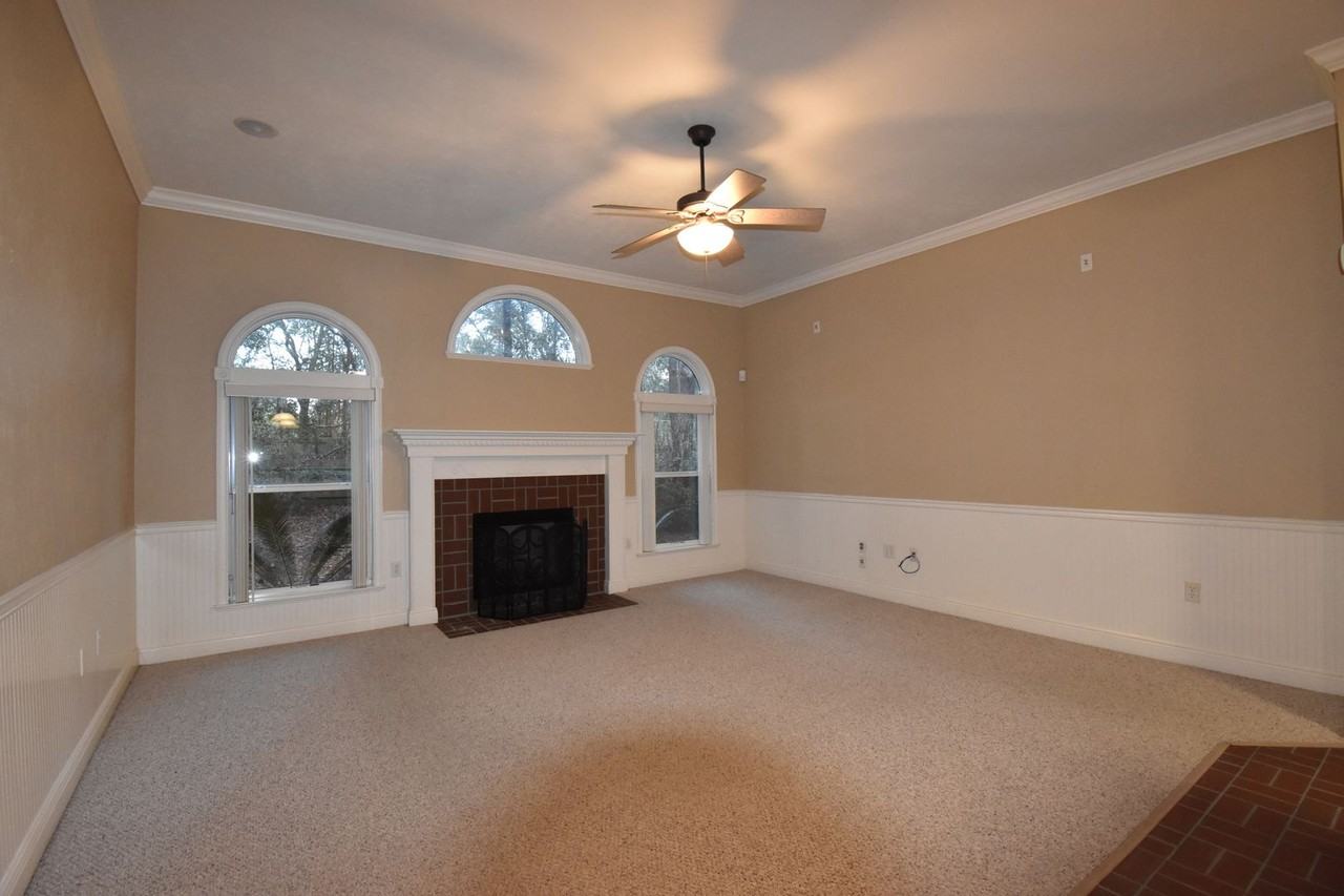 2414 Sw 98th Dr - Photo 6 of 27