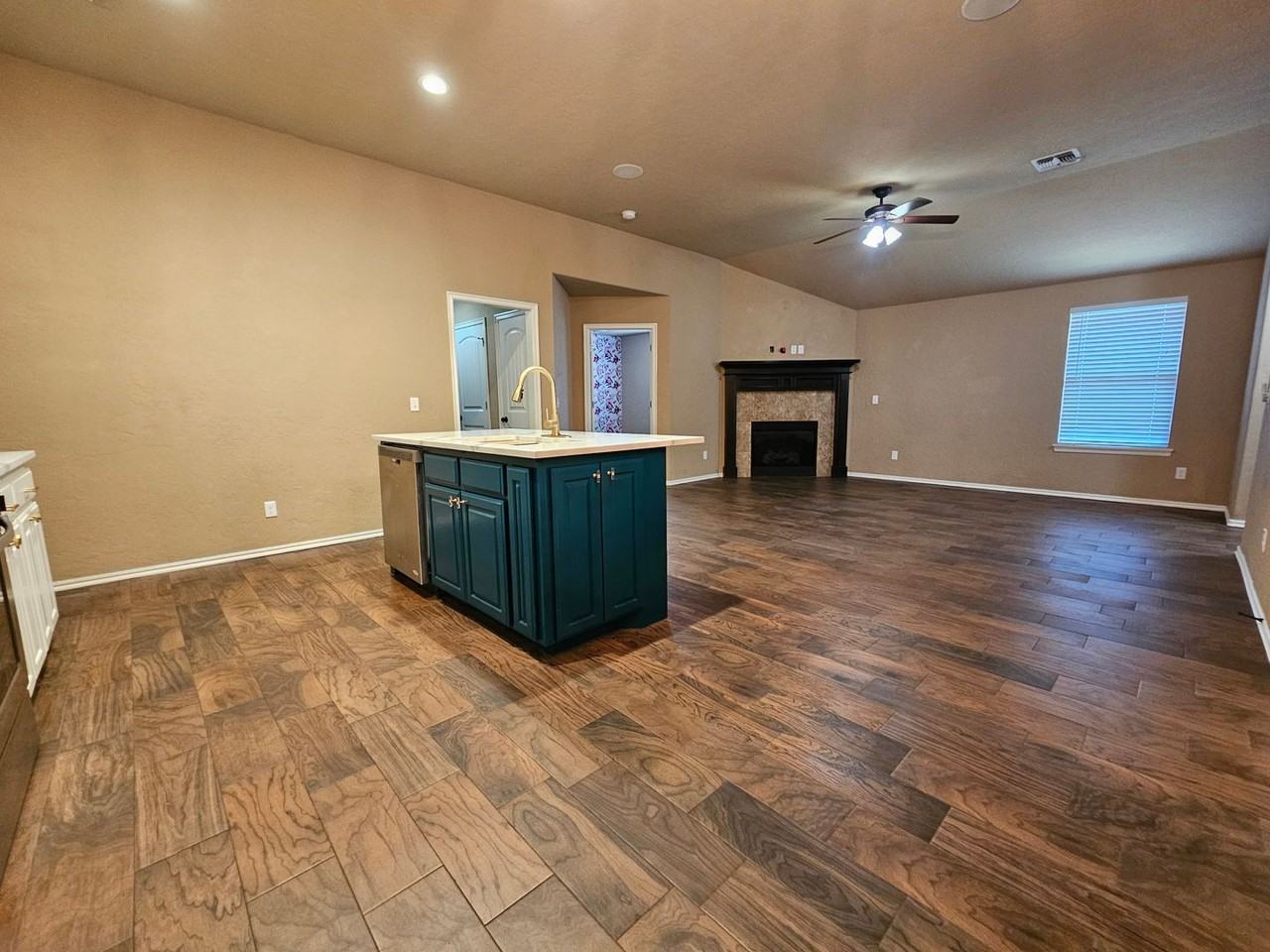 15000 Kyle Dr #B - Photo 3 of 20
