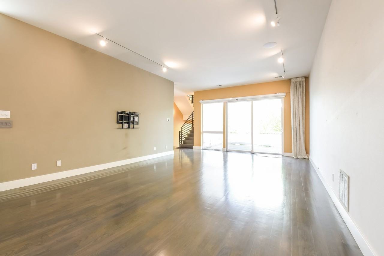 3140 Zuni St - Photo 2 of 25