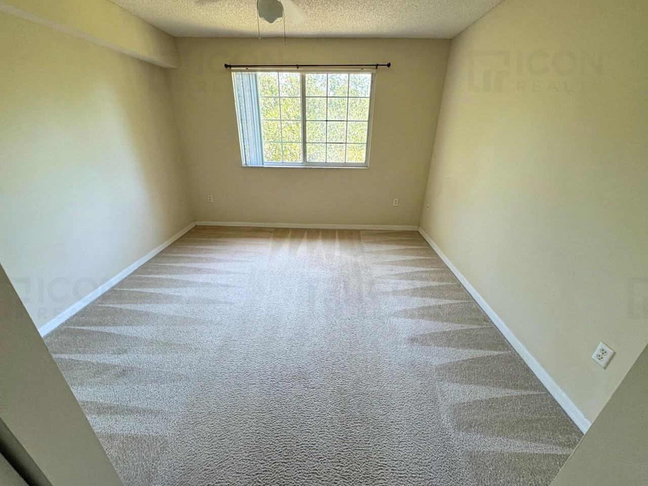 2039 Se 10th Ave #509 - Photo 6 of 12