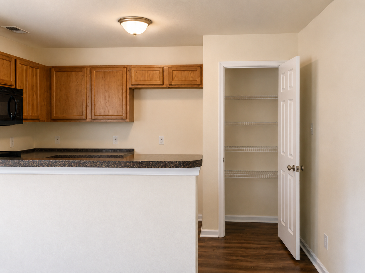 11 Transom Rd - Photo 6 of 16