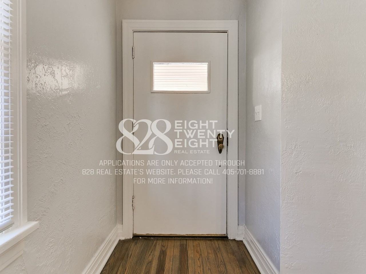 930 Miller Ave - Photo 6 of 49