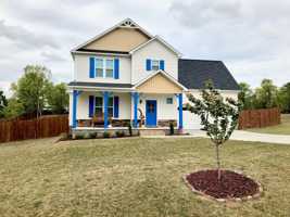 featured image of 452 Prairie Ln