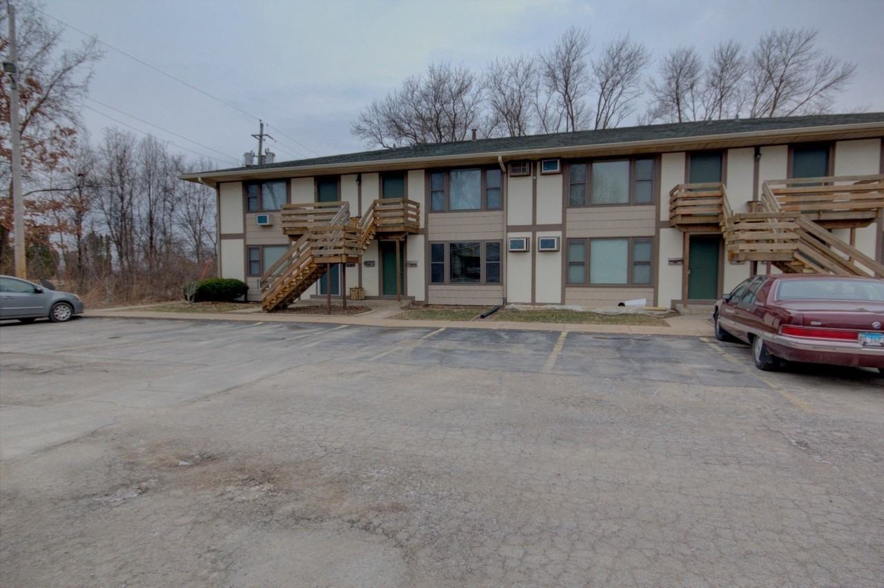 Homewood East Apartments - Photo 3 of 31