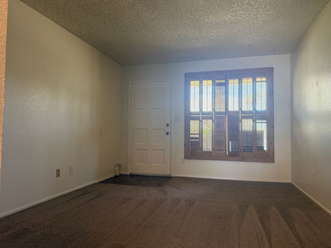 6563 S La Rosa Dr - Photo 2 of 21