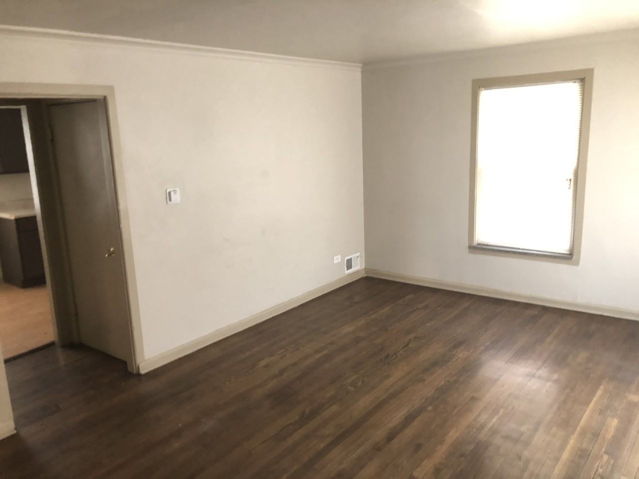 301 Hayes St - Photo 3 of 7
