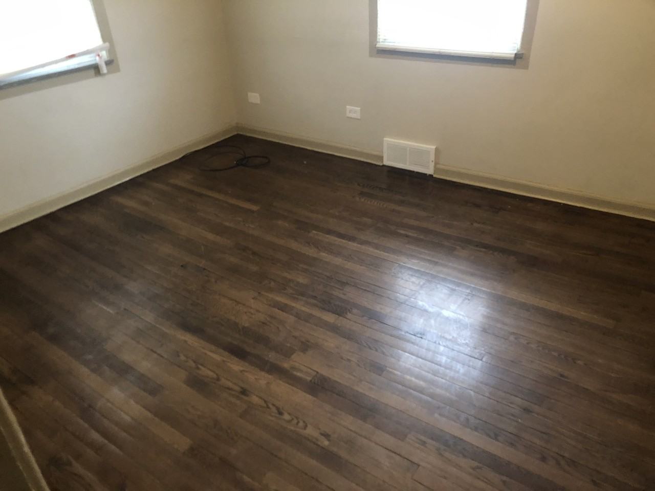 301 Hayes St - Photo 4 of 7