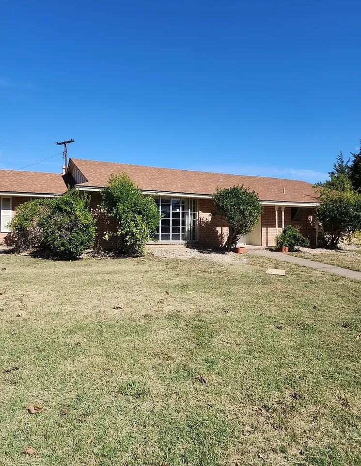 621 Tarryall Dr - Photo 2 of 11