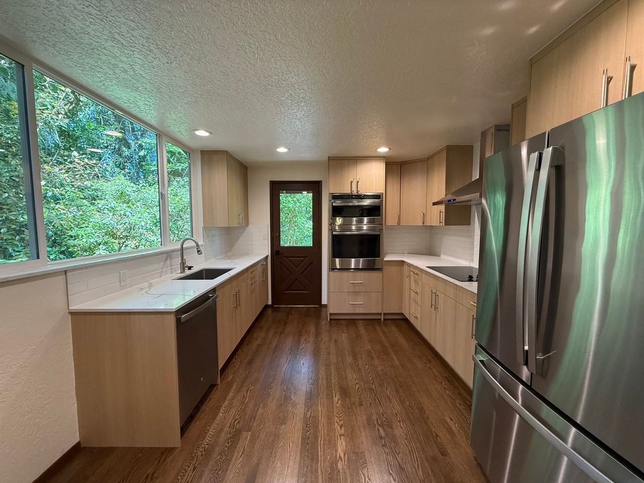 12115 Se 9th Pl - Photo 5 of 50