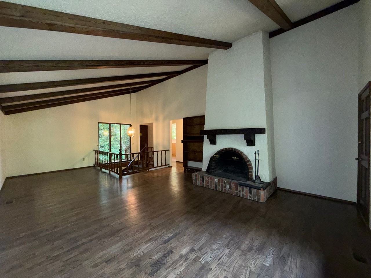 12115 Se 9th Pl - Photo 7 of 50