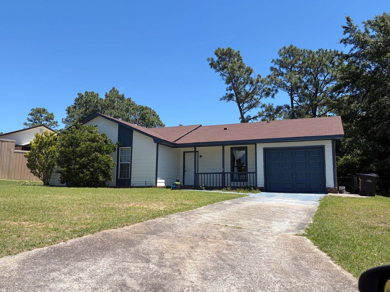 2814 Ptarmigan Rd - Photo 2 of 9