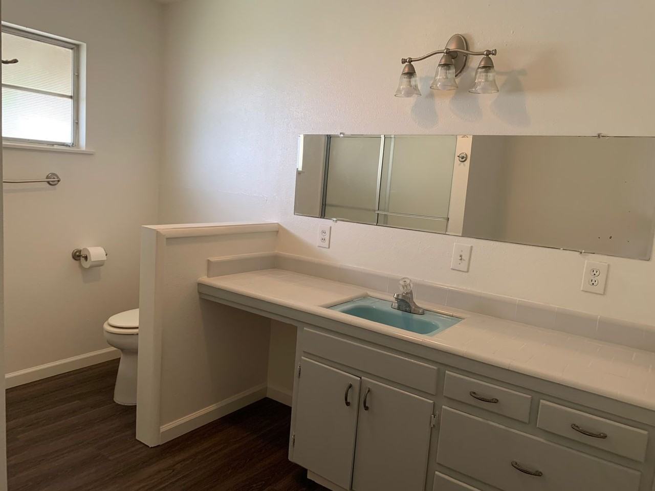 428 N Park St - Photo 5 of 6