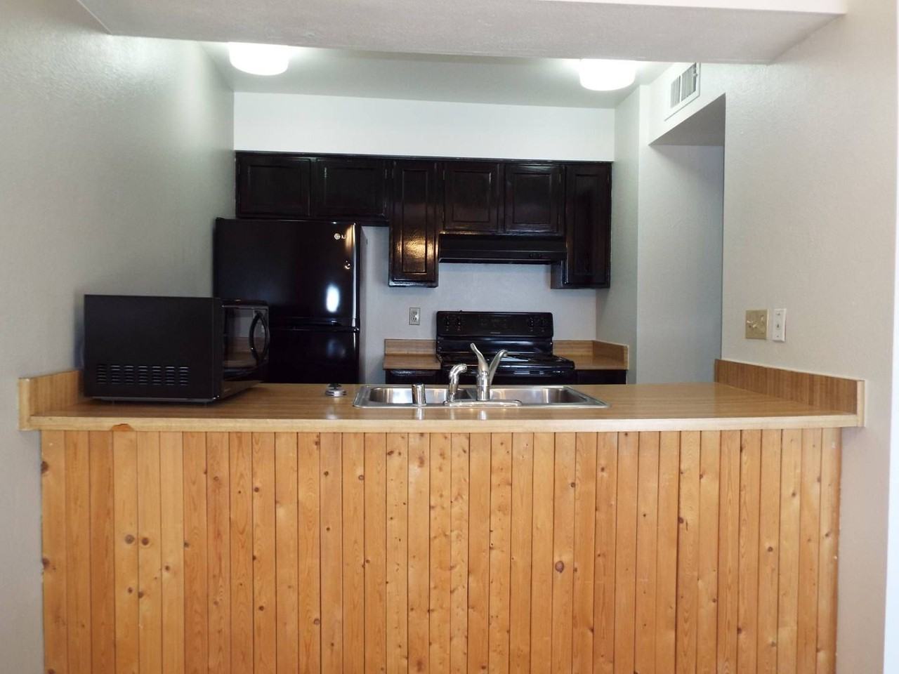 1688 W Village Way - Photo 2 of 20