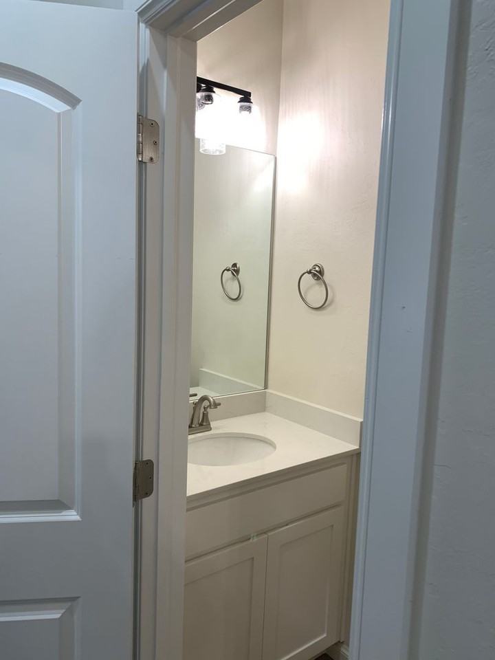 3411 Enclave Pl - Photo 6 of 20