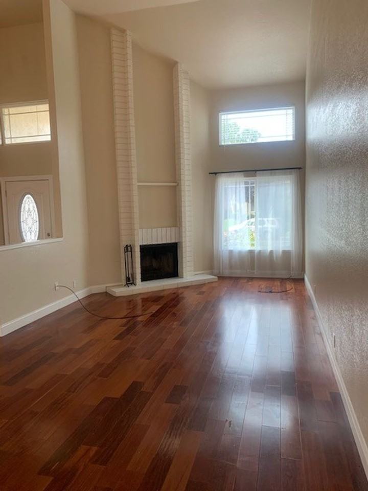 15300 Venetian Way - Photo 4 of 22