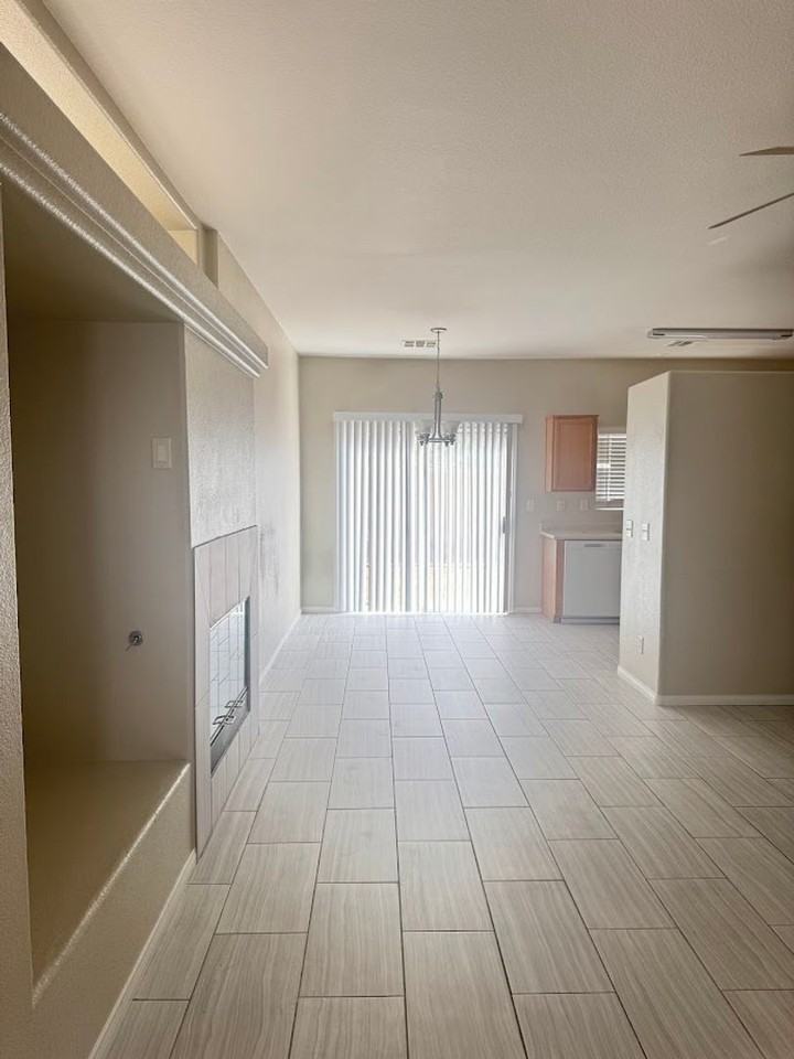 6005 Highland Gardens Dr - Photo 3 of 20