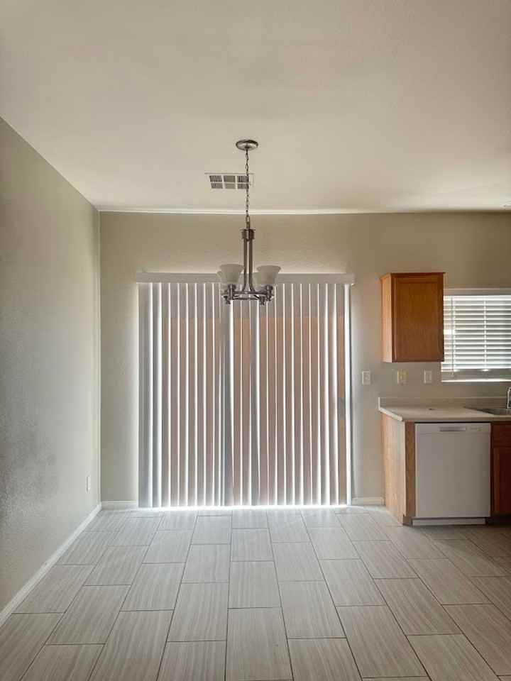 6005 Highland Gardens Dr - Photo 6 of 20