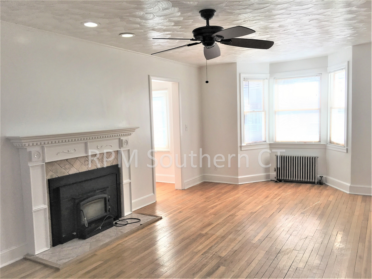 330 Fort Hale Rd - Photo 5 of 20