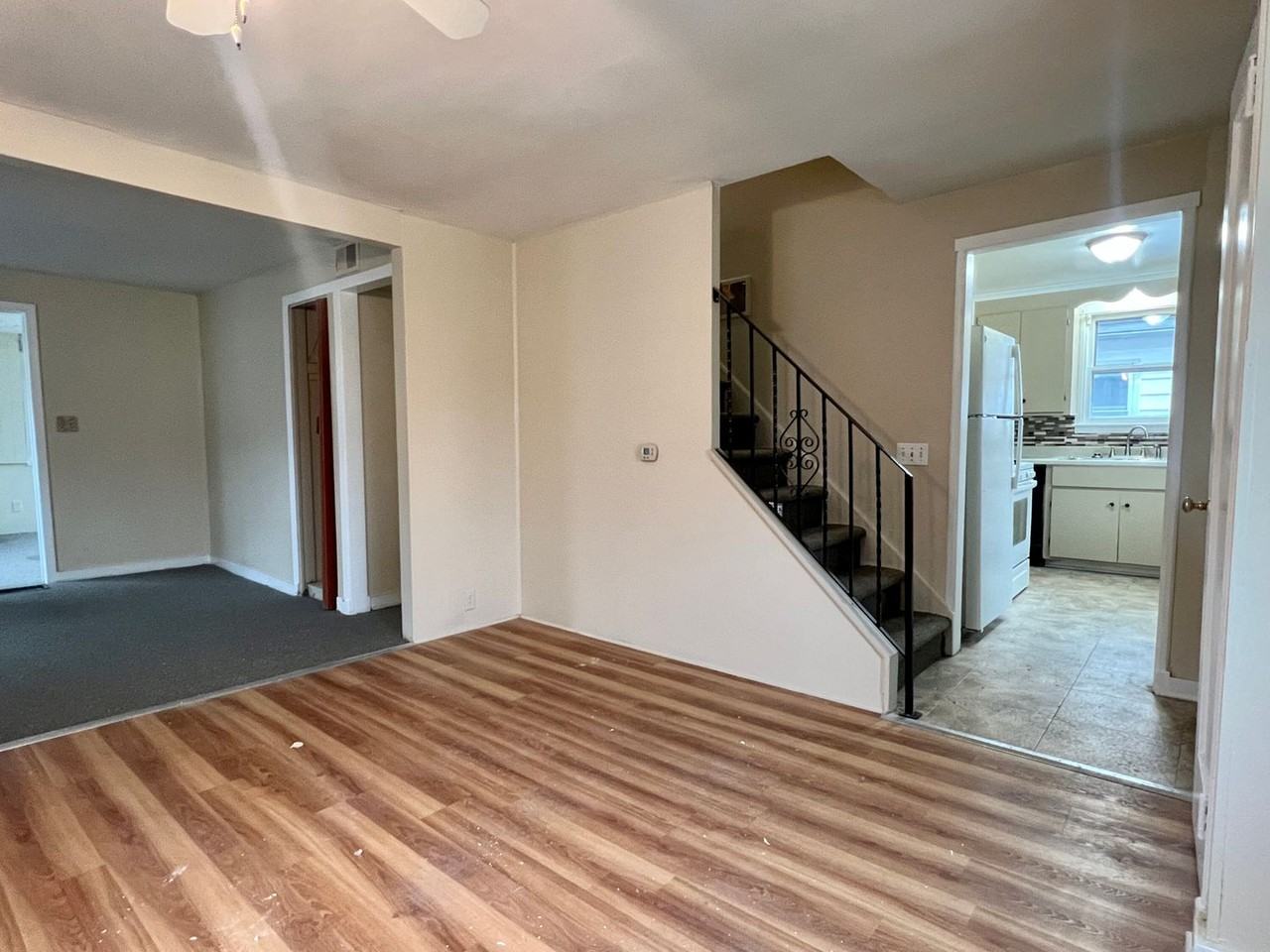 331 Leonard Rd - Photo 2 of 27