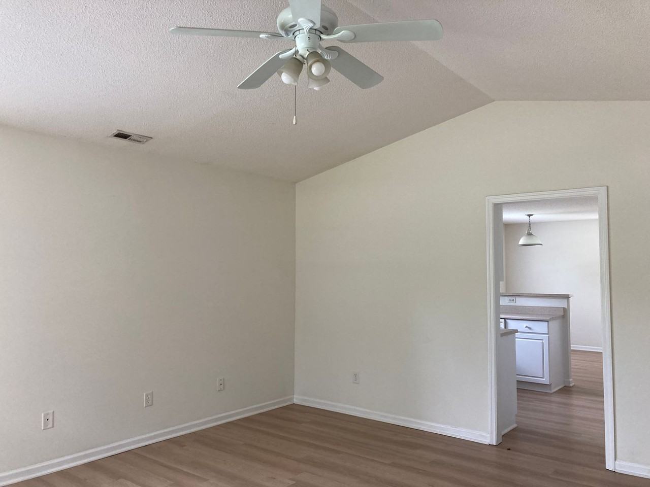 4011 Masonboro Loop Rd - Photo 3 of 11