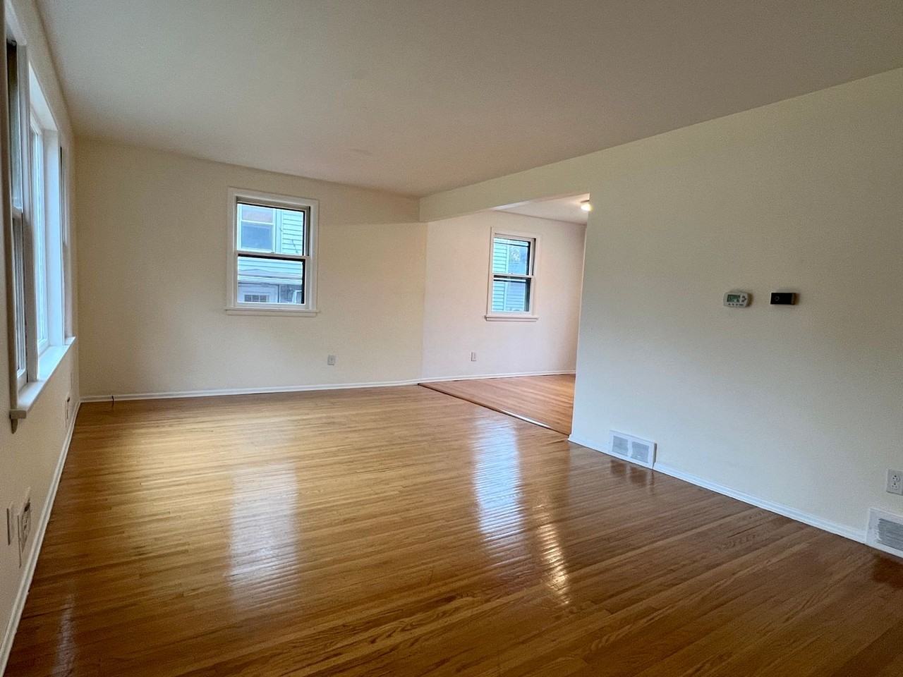 2450 Culver Rd - Photo 4 of 28
