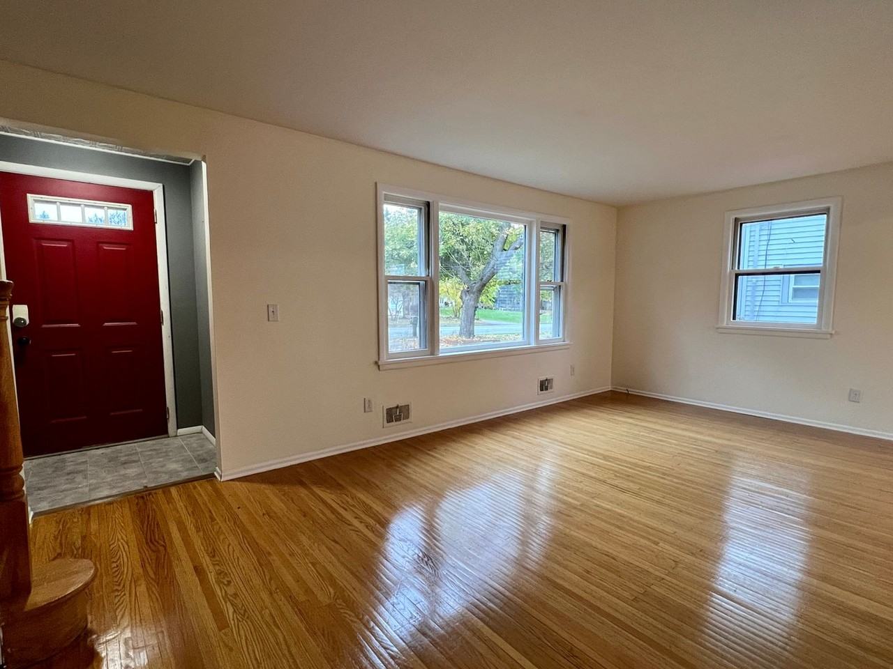 2450 Culver Rd - Photo 5 of 28