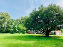 featured image of 1055 Shillelagh Rd