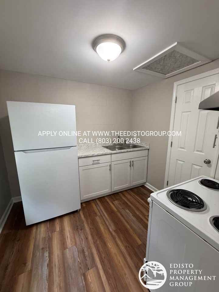 1826 Stroman St - Photo 4 of 7
