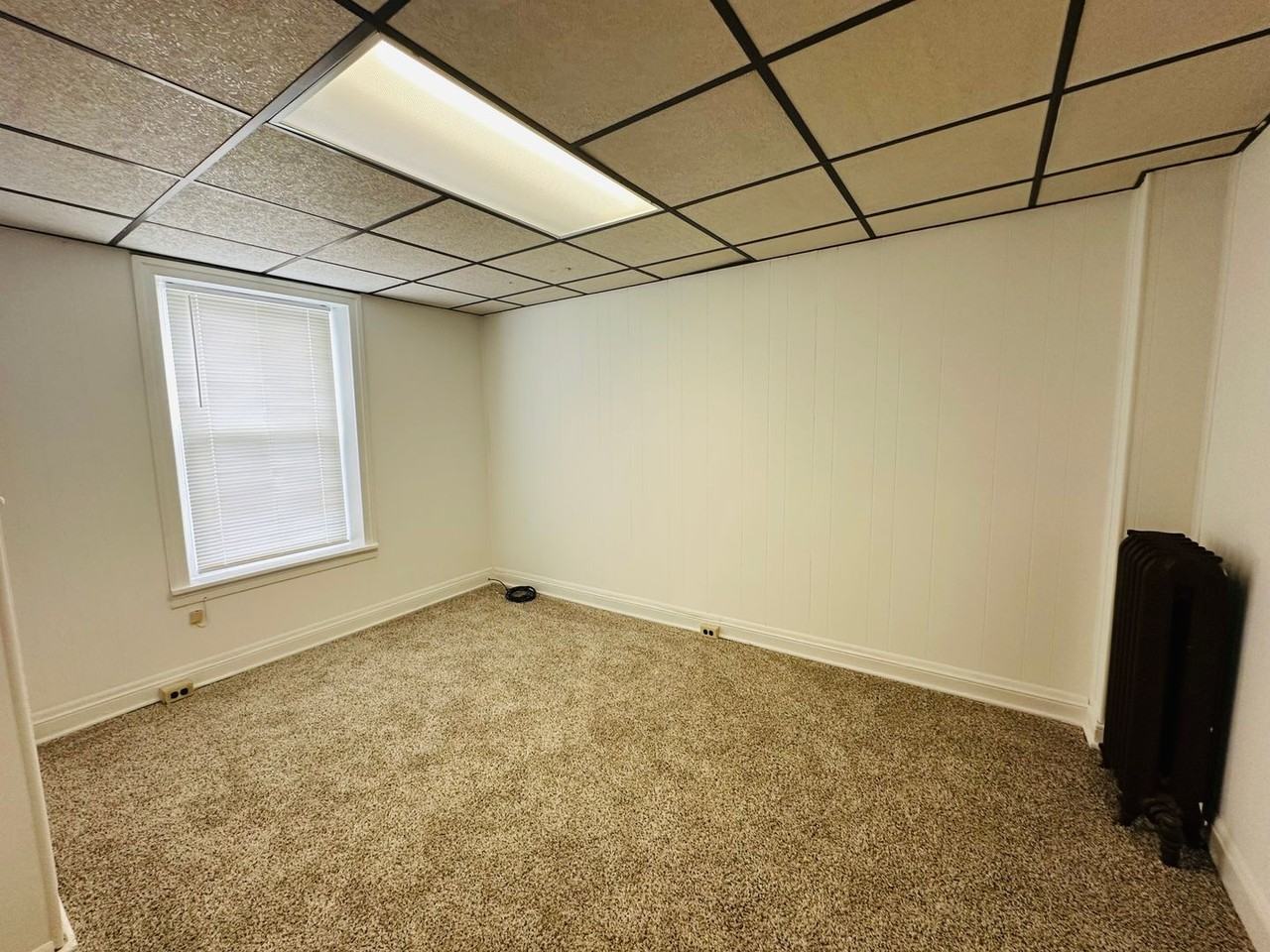 207 S Beaver St - Photo 5 of 6
