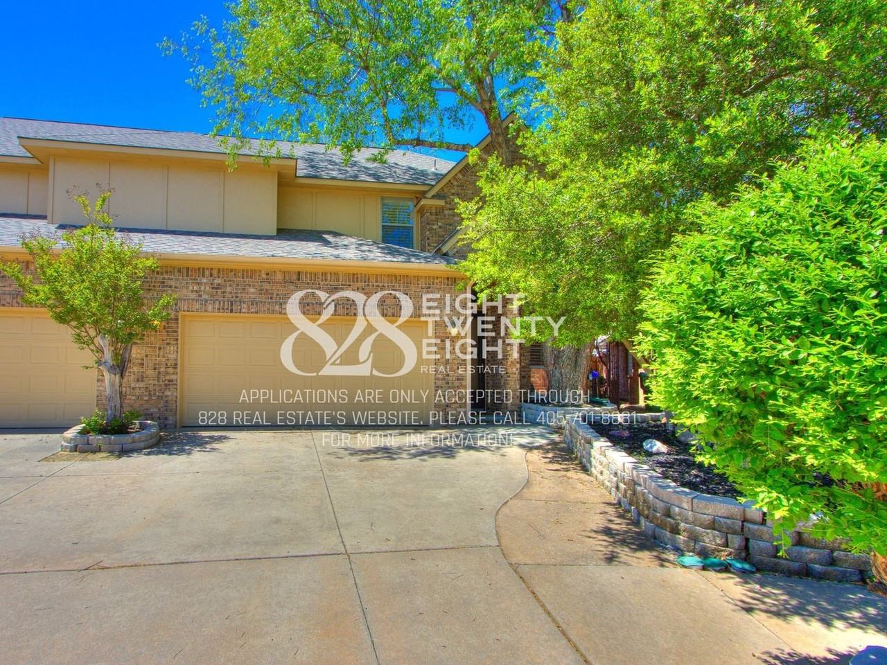 3841 Tudor Duplex - 3841 Tudor Circle - Photo 3 of 44