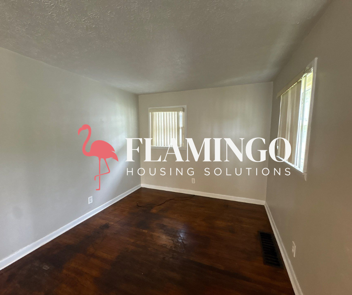 652 Dennison Ave - Photo 3 of 16