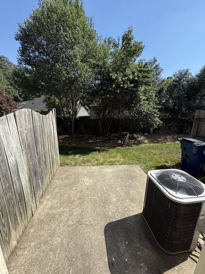 2905 Faversham Pl - Photo 3 of 15