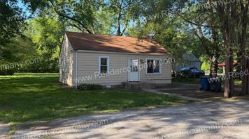 featured image of 3317 173rd St